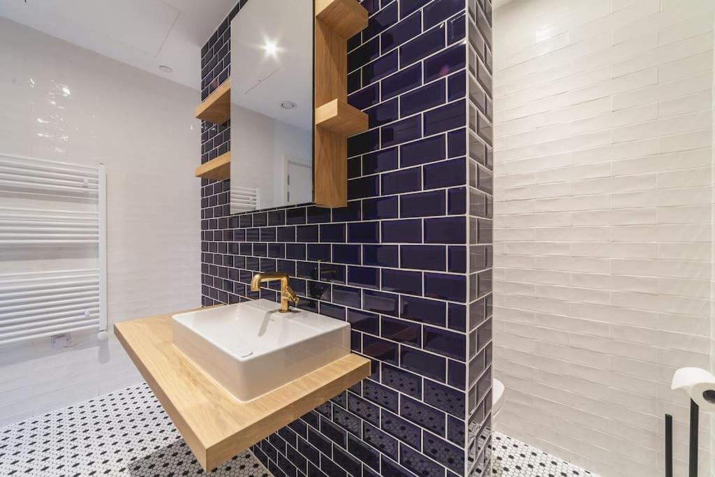 New Luxury 2 Bed