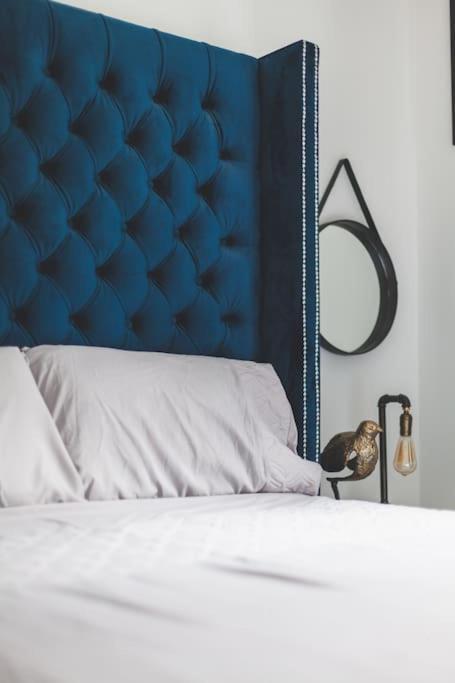New Luxury 2 Bed *