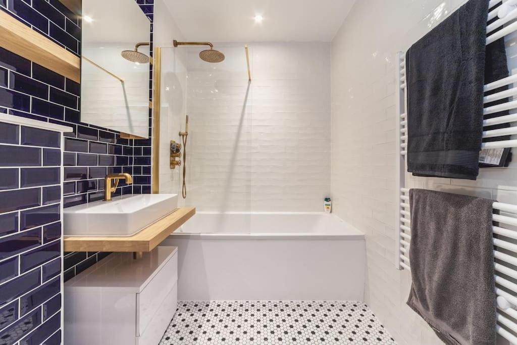 New Luxury 2 Bed *